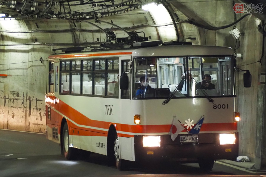 遂に消滅！「日本のトロリーバス」でも今も現役の街あります トラブル