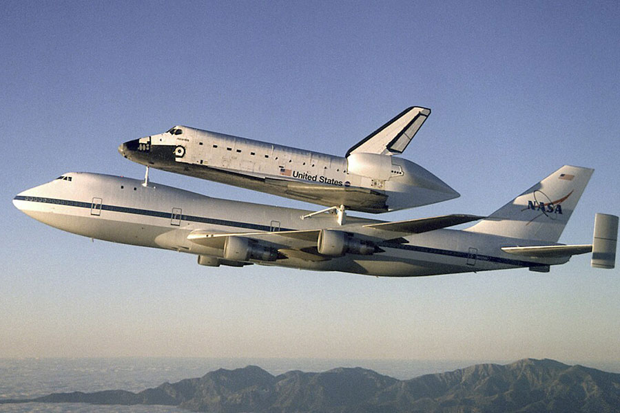 画像ギャラリー | 『ガンダム』世界の“空飛ぶゲタ”巨大兵器どうやって