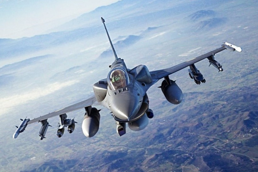 F16 インドネシア空軍 アラブ首長国連邦空軍 Lockheed Martin F-16 Fighting Falcon