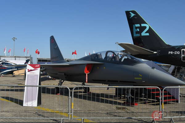 「ジェット練習機、だいたい形同じじゃね？」→将来変わるか？ 戦い方が変わりつつある今、その最新事情