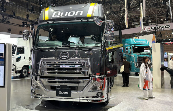 Large figure2 gallery3