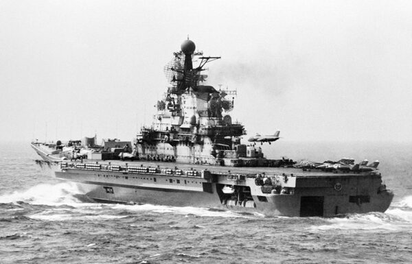 Large figure2 gallery4