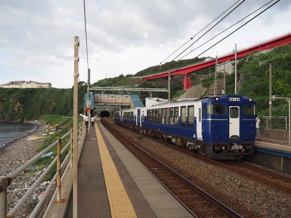 Large figure4 gallery19