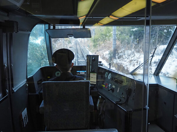 Large figure4 gallery24