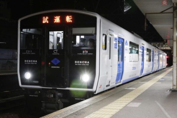 Large figure2 gallery4