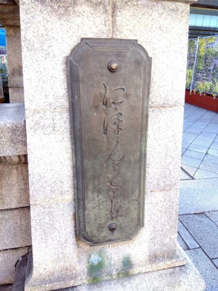 Large figure2 gallery5