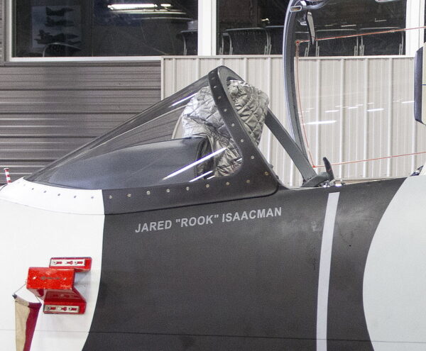 Large figure4 gallery5