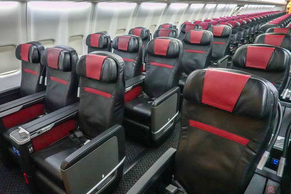 Large figure2 gallery3