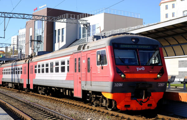 Large figure2 gallery4