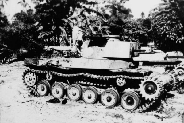 Large figure2 gallery7